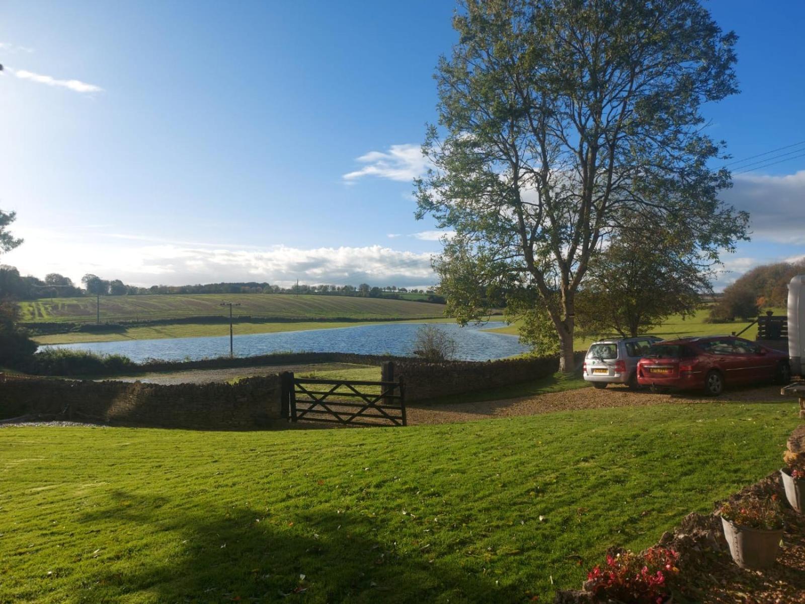 Thames Head Wharf - Historic Cotswold Cottage With Stunning Countryside Views Cirencester Exterior foto